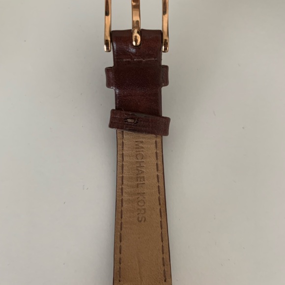 Michael Kors 26mm Watch - Picture 8 of 9